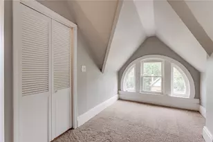 213 W Burgess St, Pittsburgh, PA 15214 - Photo 39
