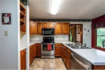 10282 Twin Hill, Pittsburgh, PA 15090 - Photo 3