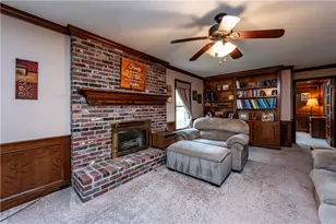 10282 Twin Hill, Pittsburgh, PA 15090 - Photo 9