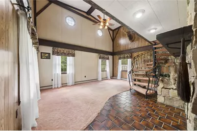 466 Walker Dr, Center Township-Homer City, PA 15701 - Photo 5