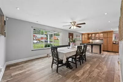 5667 Janet Dr, Bethel Park, PA 15236 - Photo 7