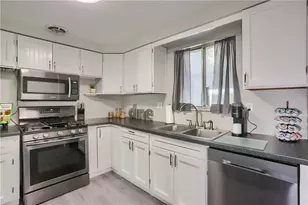 2004 Cutter Dr, Kennedy Township, PA 15136 - Photo 19