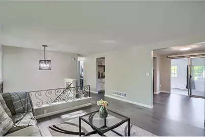 2004 Cutter Drive, Kennedy Township, PA 15136 - Photo 11