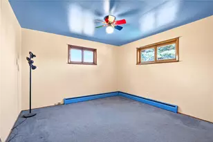 2000 School St, Jefferson Hills, PA 15025 - Photo 31