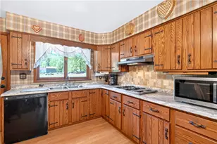 2000 School St, Jefferson Hills, PA 15025 - Photo 15