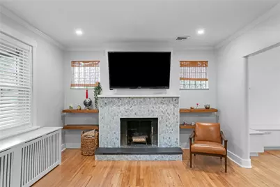 6373 Ebdy St, Pittsburgh, PA 15217 - Photo 9