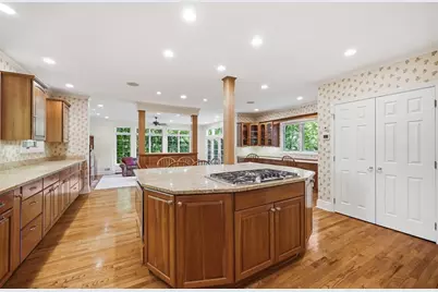 39 Windsor Road, Pittsburgh, PA 15215 - Photo 5