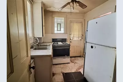 531 Midland Street, Pittsburgh, PA 15221 - Photo 9