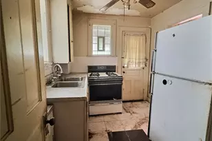531 Midland St, Pittsburgh, PA 15221 - Photo 7