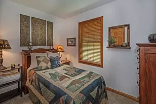638 Knoll Ln, Upper Burrell, PA 15613 - Photo 17
