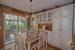 638 Knoll Ln, Upper Burrell, PA 15613 - Photo 9
