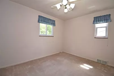 801 Highview Rd, Baldwin Twp, PA 15234 - Photo 17