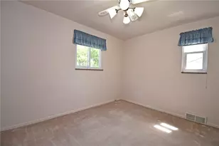 801 Highview Rd, Baldwin Twp, PA 15234 - Photo 17