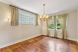 4048 Cloverlea St, Pittsburgh, PA 15227 - Photo 9