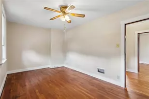 4048 Cloverlea St, Pittsburgh, PA 15227 - Photo 23