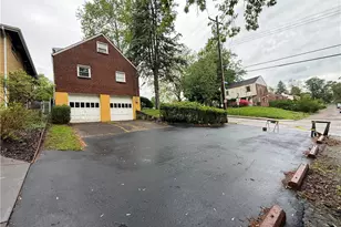 4801 Coleridge St, Pittsburgh, PA 15201 - Photo 3