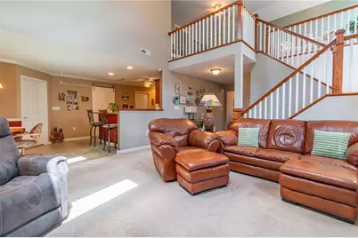 425 Chestnut Lane, Allegheny Township, PA 15613 - Photo 7
