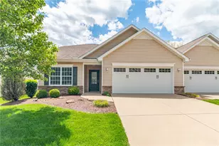 425 Chestnut Ln, Allegheny Township, PA 15613 - Photo 1