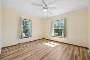403 N 6th St, Youngwood, PA 15697 - Photo 19