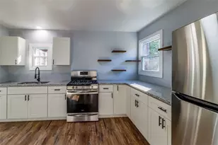 1107 Gary, Clairton, PA 15025 - Photo 3