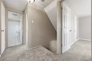 3215 Shadyway Dr, Pittsburgh, PA 15227 - Photo 11