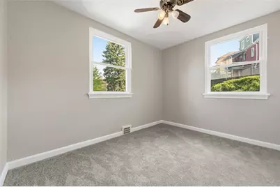 3215 Shadyway Dr, Pittsburgh, PA 15227 - Photo 15