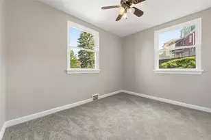 3215 Shadyway Dr, Pittsburgh, PA 15227 - Photo 15