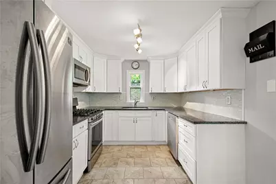 2416 N Meadowcroft, Pittsburgh, PA 15216 - Photo 7