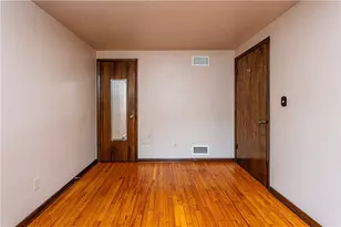 532 McElheny Rd, Pittsburgh, PA 15116 - Photo 25