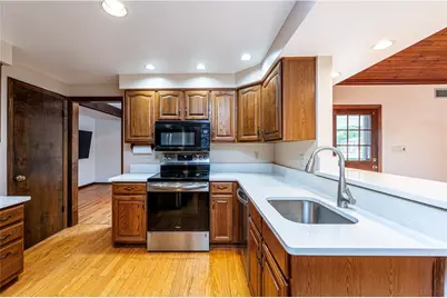 532 McElheny Rd, Pittsburgh, PA 15116 - Photo 3