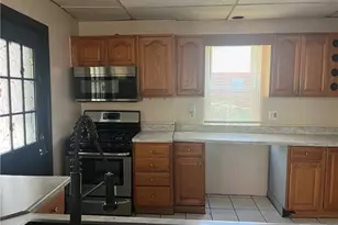 729 Ohio Ave, Glassport, PA 15045 - Photo 9