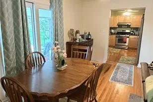 190 Oak Manor Dr, Harrison Township, PA 15065 - Photo 5