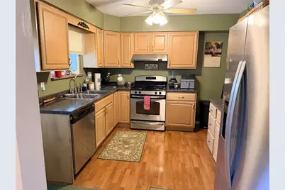 190 Oak Manor Dr, Harrison Township, PA 15065 - Photo 5