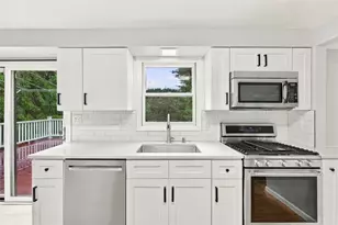 911 Summit Dr, Marshall, PA 15090 - Photo 11