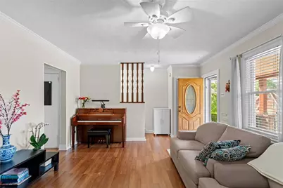 6352 Ebdy St, Pittsburgh, PA 15217 - Photo 9