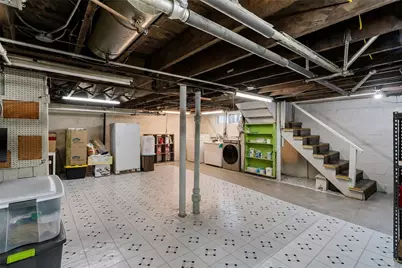 6352 Ebdy St, Pittsburgh, PA 15217 - Photo 41