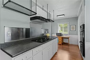 6352 Ebdy St, Pittsburgh, PA 15217 - Photo 17