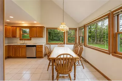 307 Marigold Dr, Unity Township, PA 15601 - Photo 11