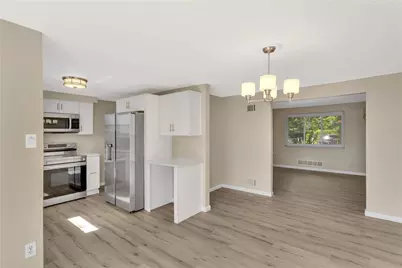1903 Anna Ave, West Mifflin, PA 15122 - Photo 9
