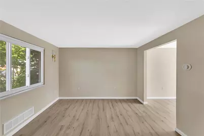 1903 Anna Ave, West Mifflin, PA 15122 - Photo 3