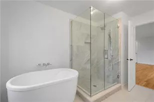 2343 Golfview Dr, Pittsburgh, PA 15241 - Photo 25