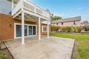 2343 Golfview Dr, Pittsburgh, PA 15241 - Photo 43