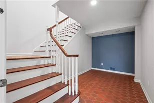 2343 Golfview Dr, Pittsburgh, PA 15241 - Photo 33