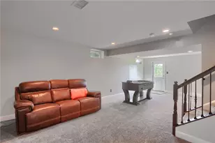 4007 Lakeview Ln, Mt Pleasant Twp, PA 15057 - Photo 41