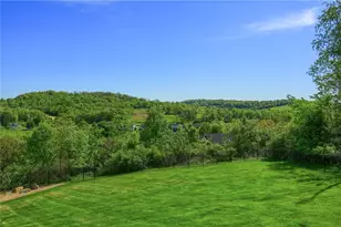 4007 Lakeview Ln, Mt Pleasant Twp, PA 15057 - Photo 21