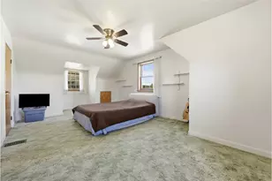 415 Elwyn Ave, Springdale Boro, PA 15144 - Photo 17