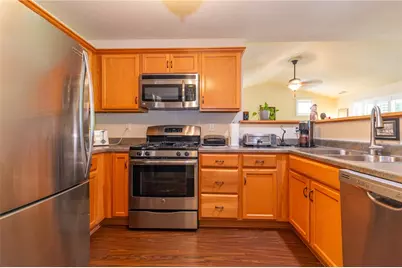 420 Chestnut Lane, Allegheny Township, PA 15613 - Photo 5