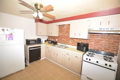 204 Lee Ave, Ross Twp, PA 15237 - Photo 11