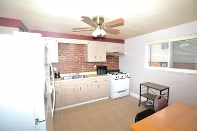 204 Lee Ave, Ross Twp, PA 15237 - Photo 9