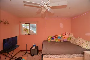 204 Lee Ave, Ross Twp, PA 15237 - Photo 23